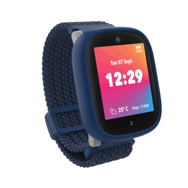 X6Play kids’ smart watch _ Xplora